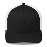 The BLACK GOLF CLUB Collection Trucker Cap